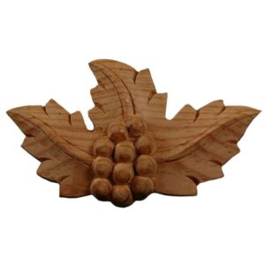 Medium Grape and Leaf Center Spray